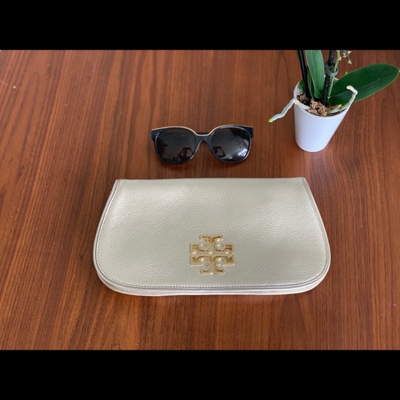 Tory Burch Gold Clutch / Crossbody - Picture 1 of 5